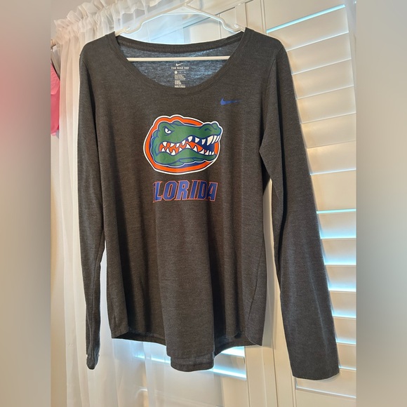 Women’s Florida Gators long sleeve tee Size Large - Picture 8 of 9